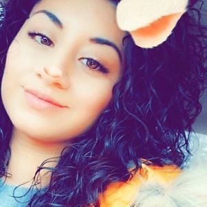 Meet your Posher, Celene